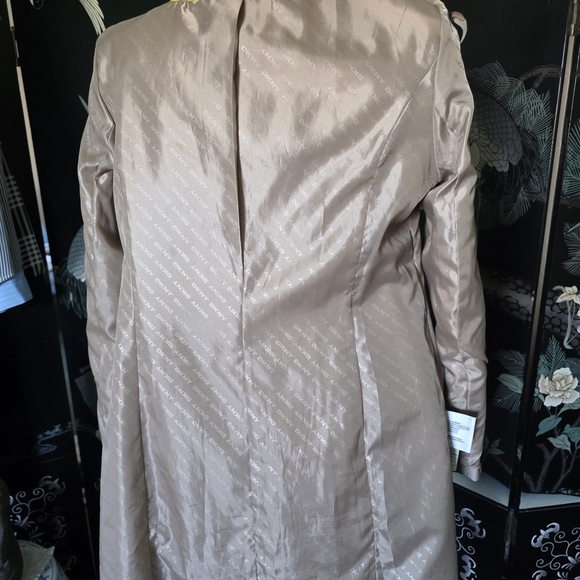 DKNY Classic Trench Coat - Picture 9 of 16